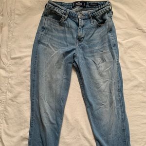 Hollister mom jeans size 5R W27 L27 raw edge
